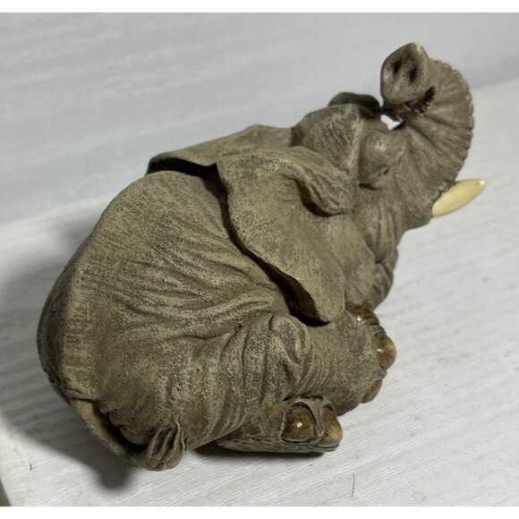 1998 Sealmark Elephant Figurine Whimsical Collectible Unique Gift - Picture 5 of 9